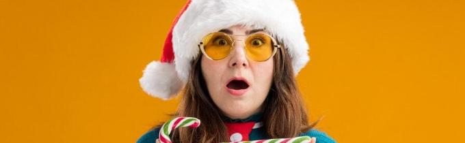 Job: Dundee. {PAID} Seeking Performer to Play Elf for High-End Interactive Grotto Experience