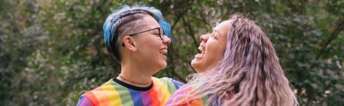 Job: London. {£2000} Caucasian Lesbian Couple Wanted for Library Photoshoot!​​​​​​​